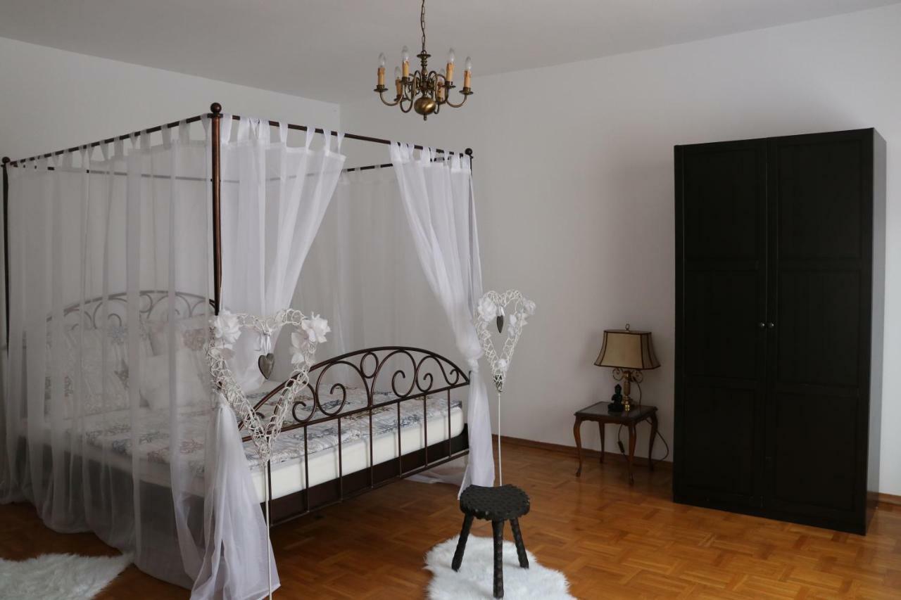 The Lakehouse Villa Neusiedl Am See Wienerstrasse 8 Екстериор снимка