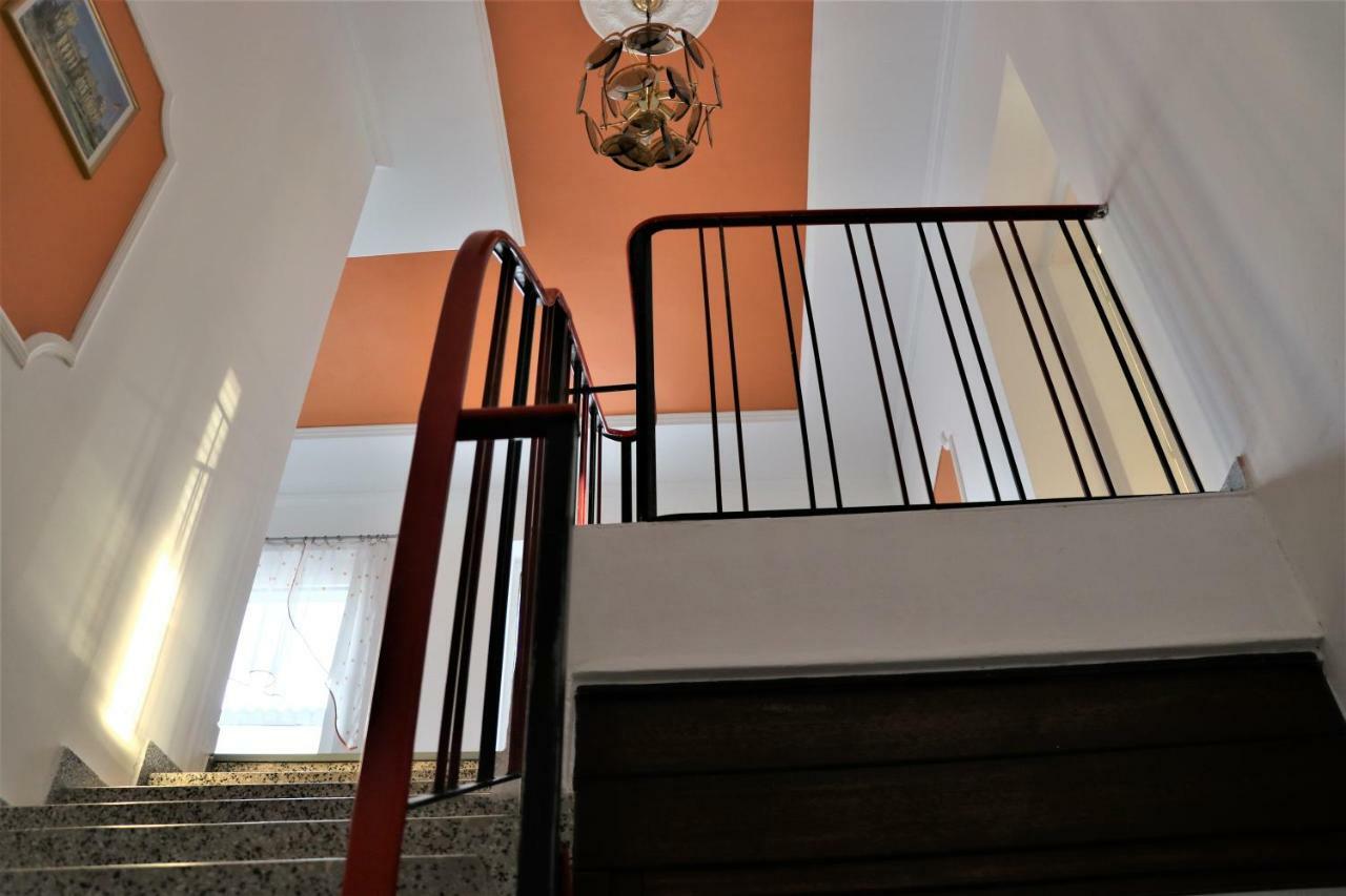 The Lakehouse Villa Neusiedl Am See Wienerstrasse 8 Екстериор снимка