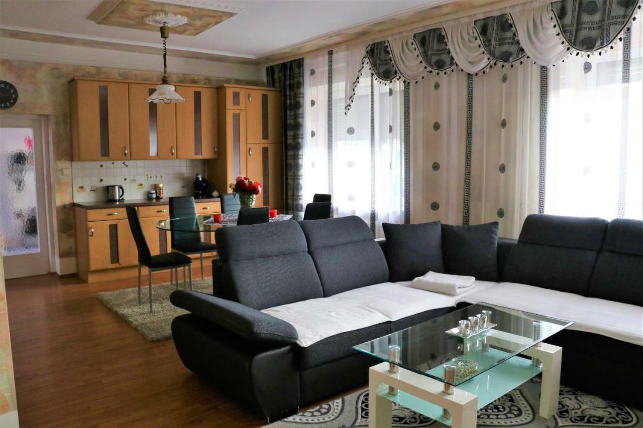 The Lakehouse Villa Neusiedl Am See Wienerstrasse 8 Екстериор снимка